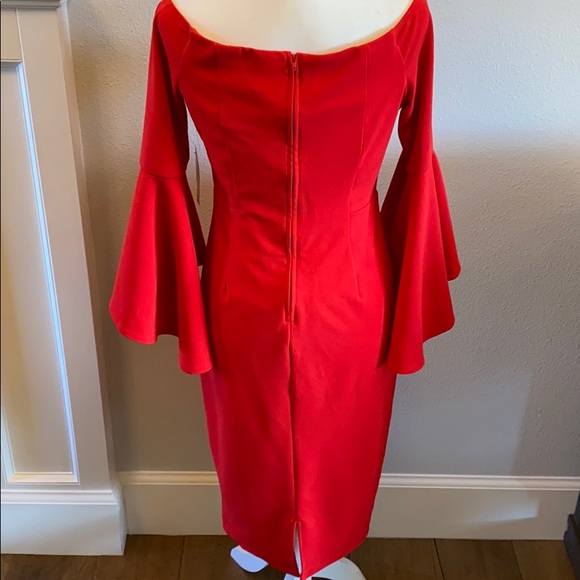 Dress - Picture 3 of 4